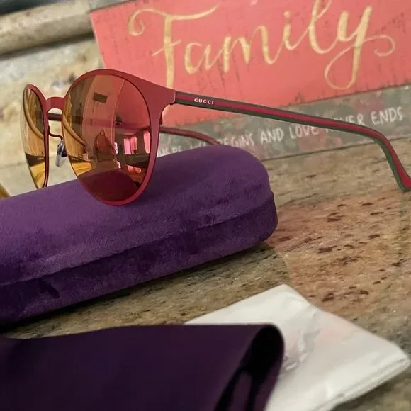 HP❤️‍🔥 New Gucci sunglasses ❤️ - Picture 8 of 10